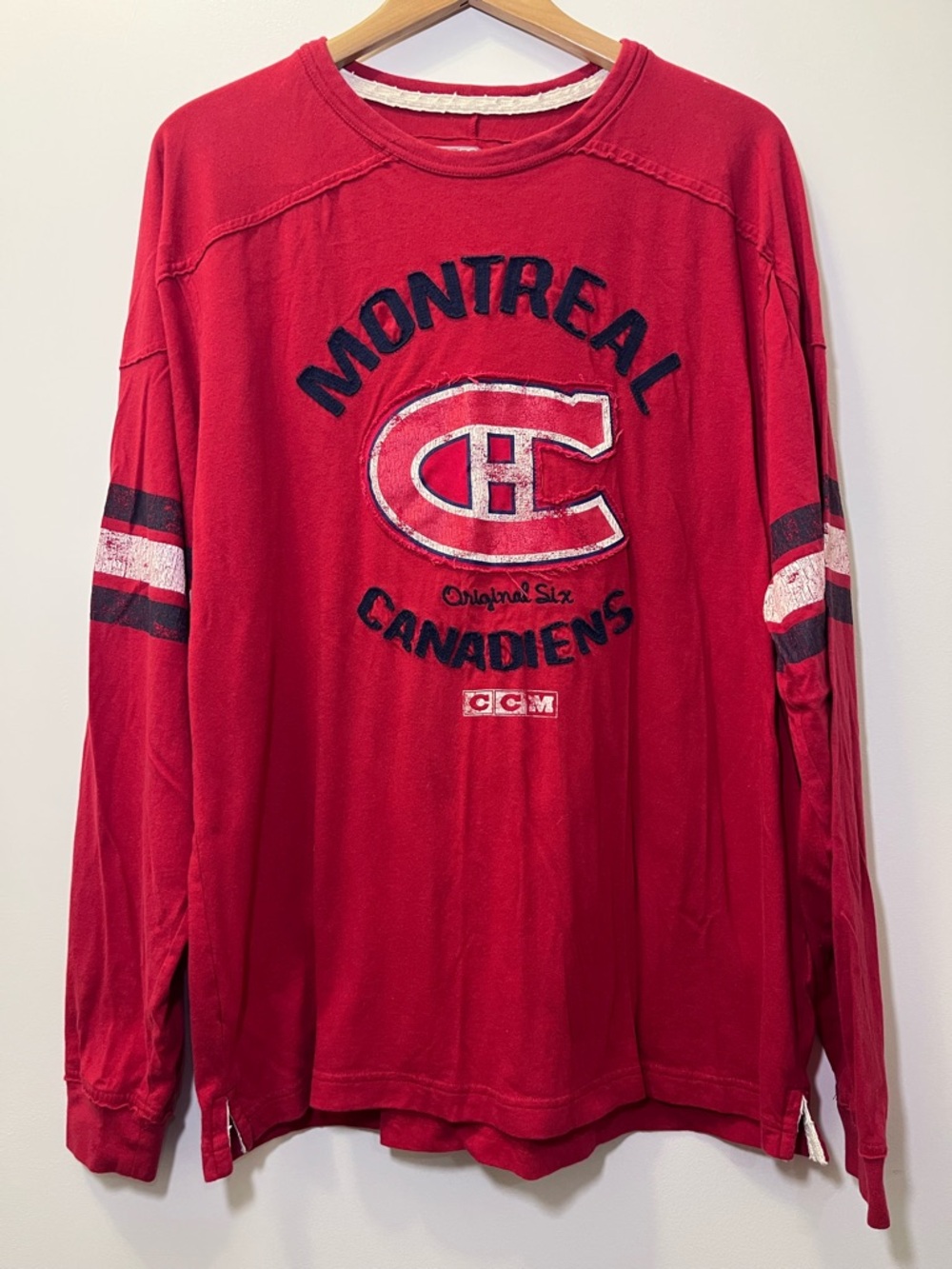 CCM MONTREAL CANADIENS NHL Lightweight Long-Sleeve XLarge T-Shirt